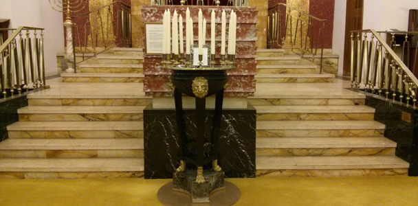 candelabrum2608x300