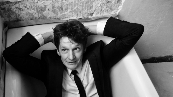 Christoph Simon: «Der Richtige für fast alles» a Basel - Acquista ora i tuoi biglietti!