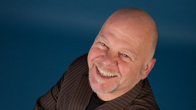 Bernd Gieseking: «Finne Dich selbst» in Basel - Buy your tickets now!