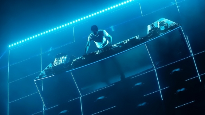 THE AVENER (FR) Docks Lausanne Billets