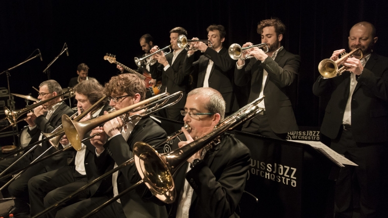 swiss jazz orchestra with donny mccaslin do 02 05 2019 bern donny mccaslin