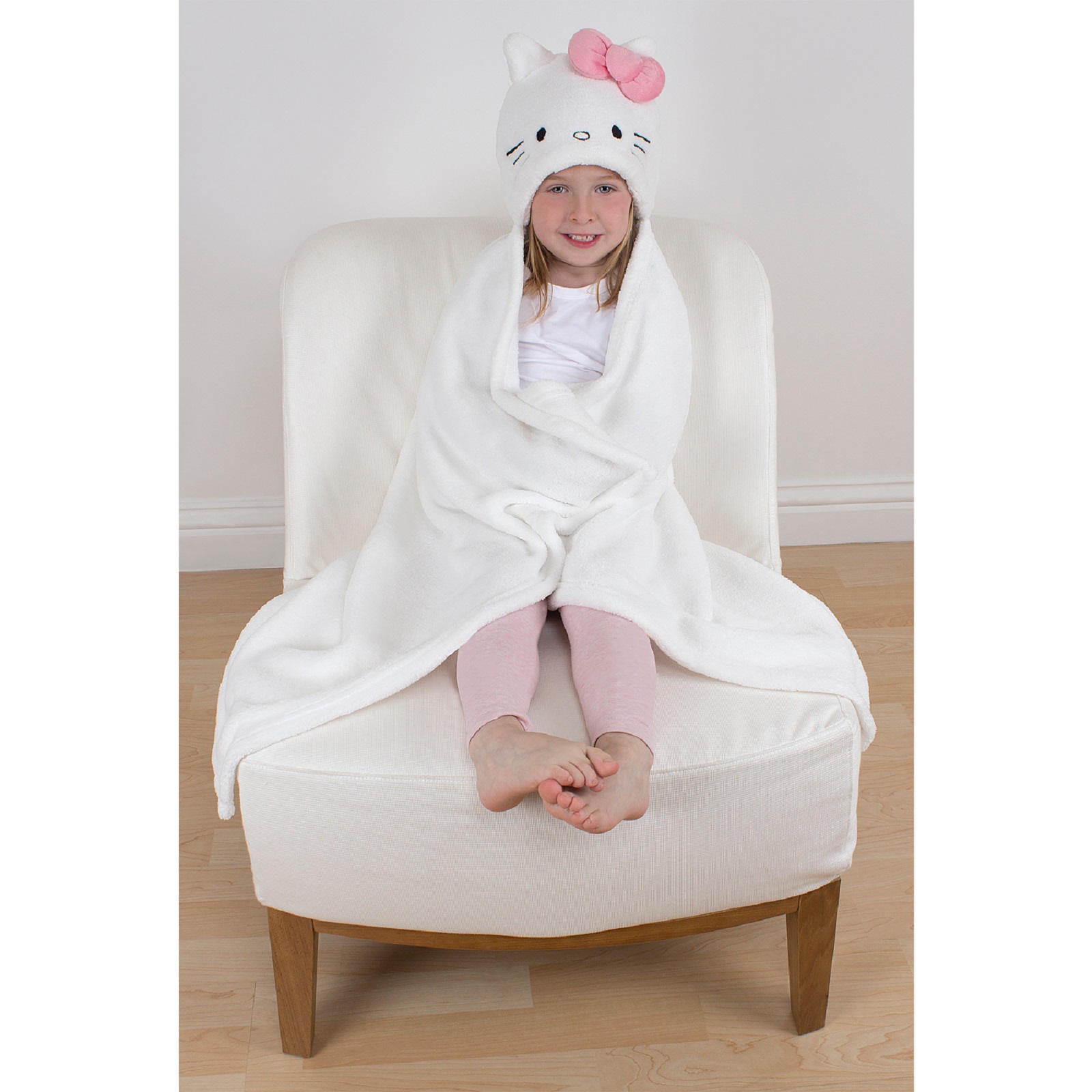 Hello Kitty Childrens/Girls Petal Hooded Character Fleece Blanket