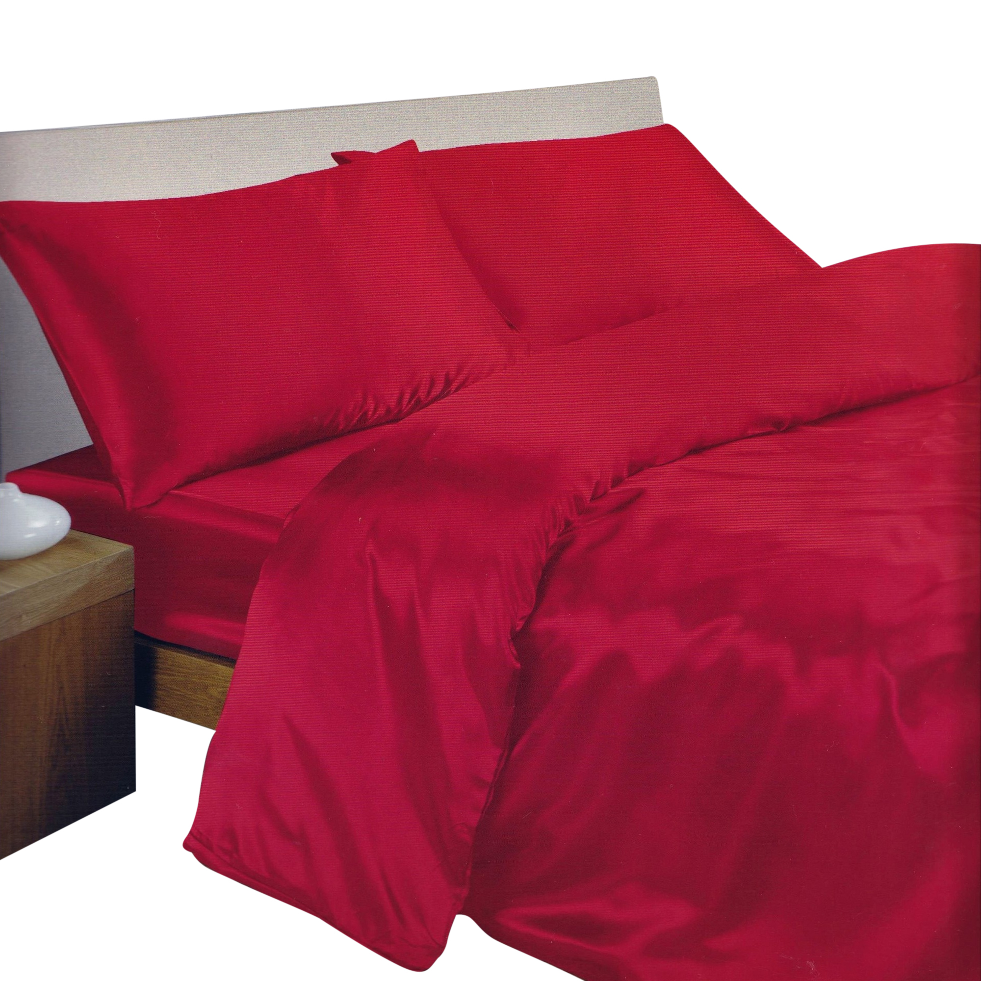 bedding set with fitted sheet