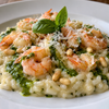Risotto con gamberetti ed emulsione al basilico, pinoli e pecorino