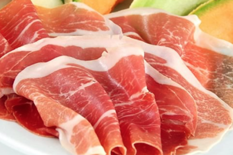 Crudo di parma con rucola e grana