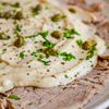 Vitello tonnato su letto di songino