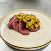 Tagliata di manzo con funghi porcini 