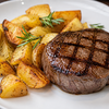 Filetto di manzo alla griglia con patate rustiche