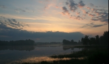Vakara un rīta mākoņi.
