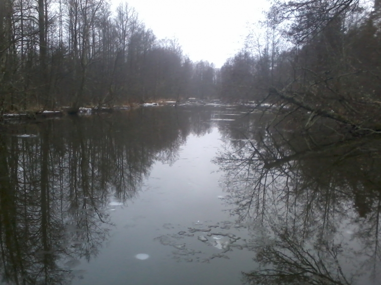 Slocene 3 km no ietekas Kaņierī