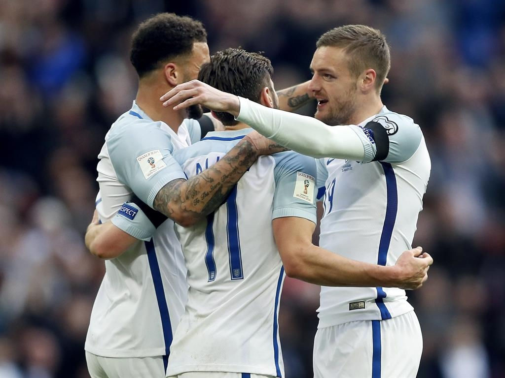 Defoe plays like he´s 25 - Lallana lauds legend after England goal return Defoe plays like he´s 25 - Lallana lauds legend after England goal return