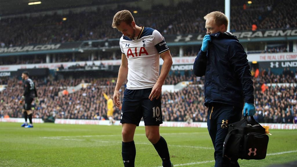 Harry Kane fit enough for the Spurs bench