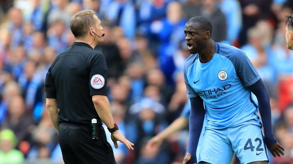 Touré wants no referee for Manchester derby