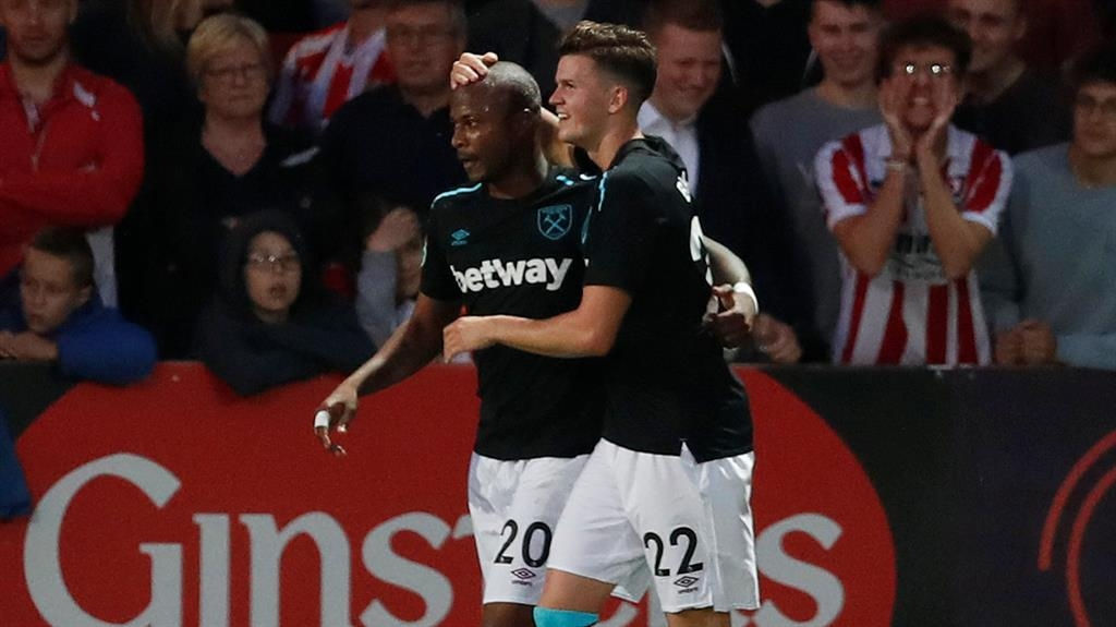 Slaven Bilic wants West Ham to build on victory over Cheltenham Slaven Bilic wants West Ham to build on victory over Cheltenham