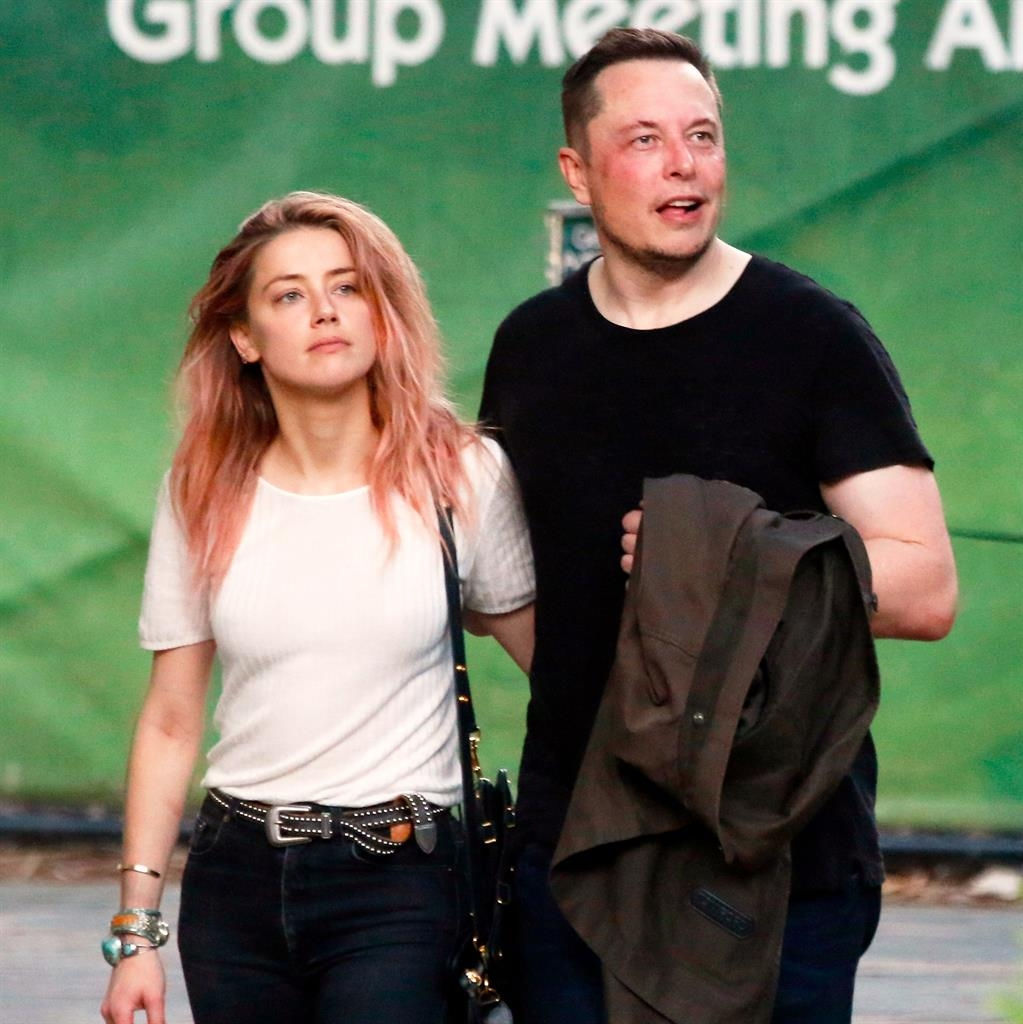 It Musk be love… Depp ex Amber moves