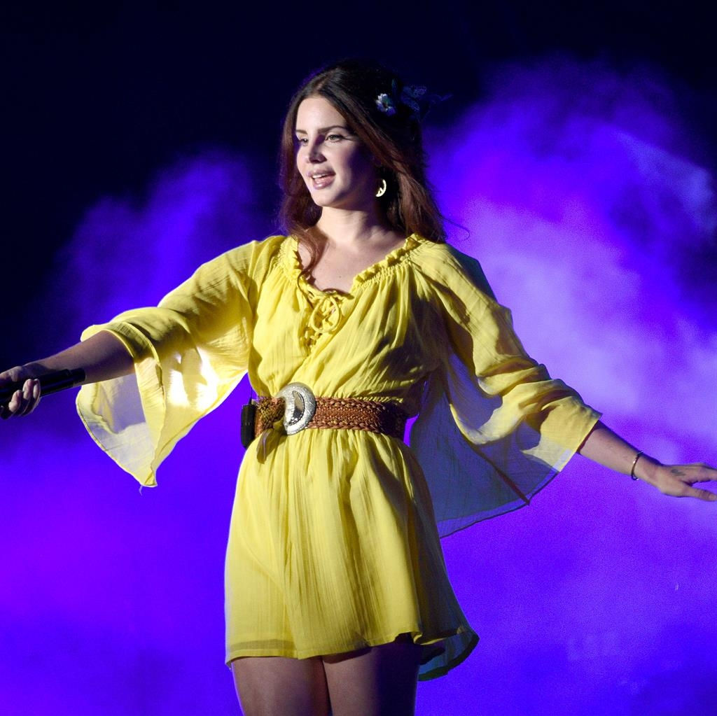 Lana del Ray: I can't sleep after fans invaded my property