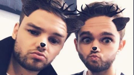 Liam Payne spotted busking at Oxford Circus