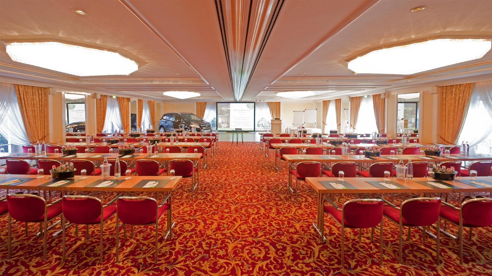 Courtyard Hamburg Airport Hotel Parken