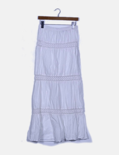 Falda blanca detalles punto