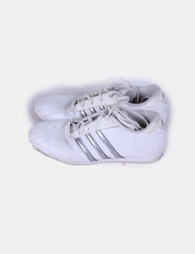 adidas rayas plateadas