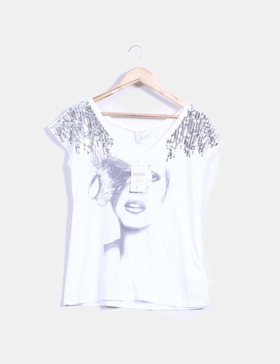 camiseta blanca lentejuelas