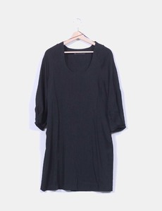 Vestido negro cuello redondo Zara