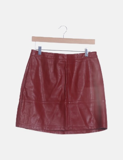 Falda polipiel roja