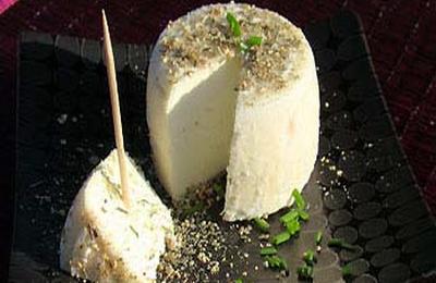 fromage_de_chevre_frais_aux_poivres.jpg
