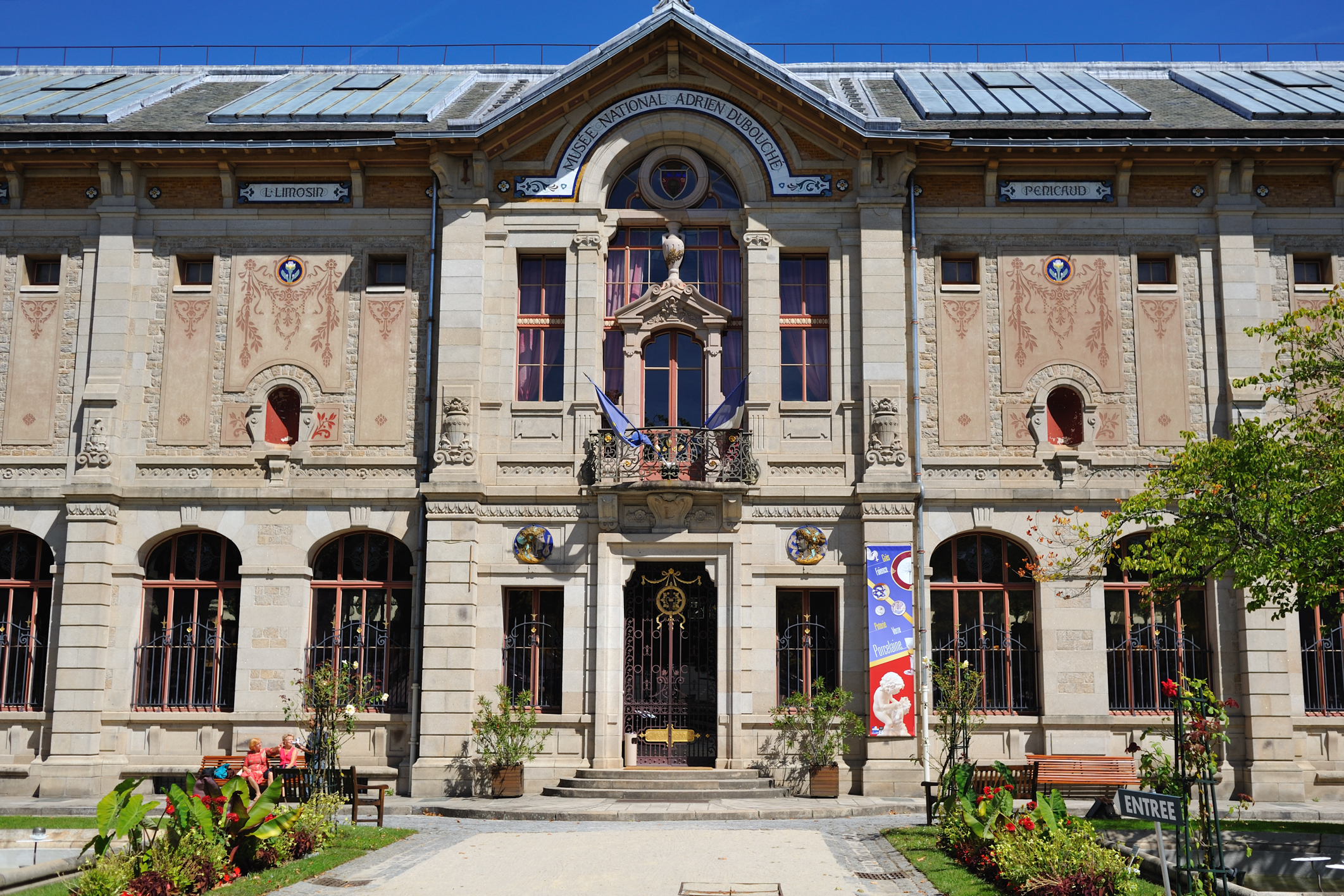 Musée-adrien-dubouché-limoges-hotel.jpg