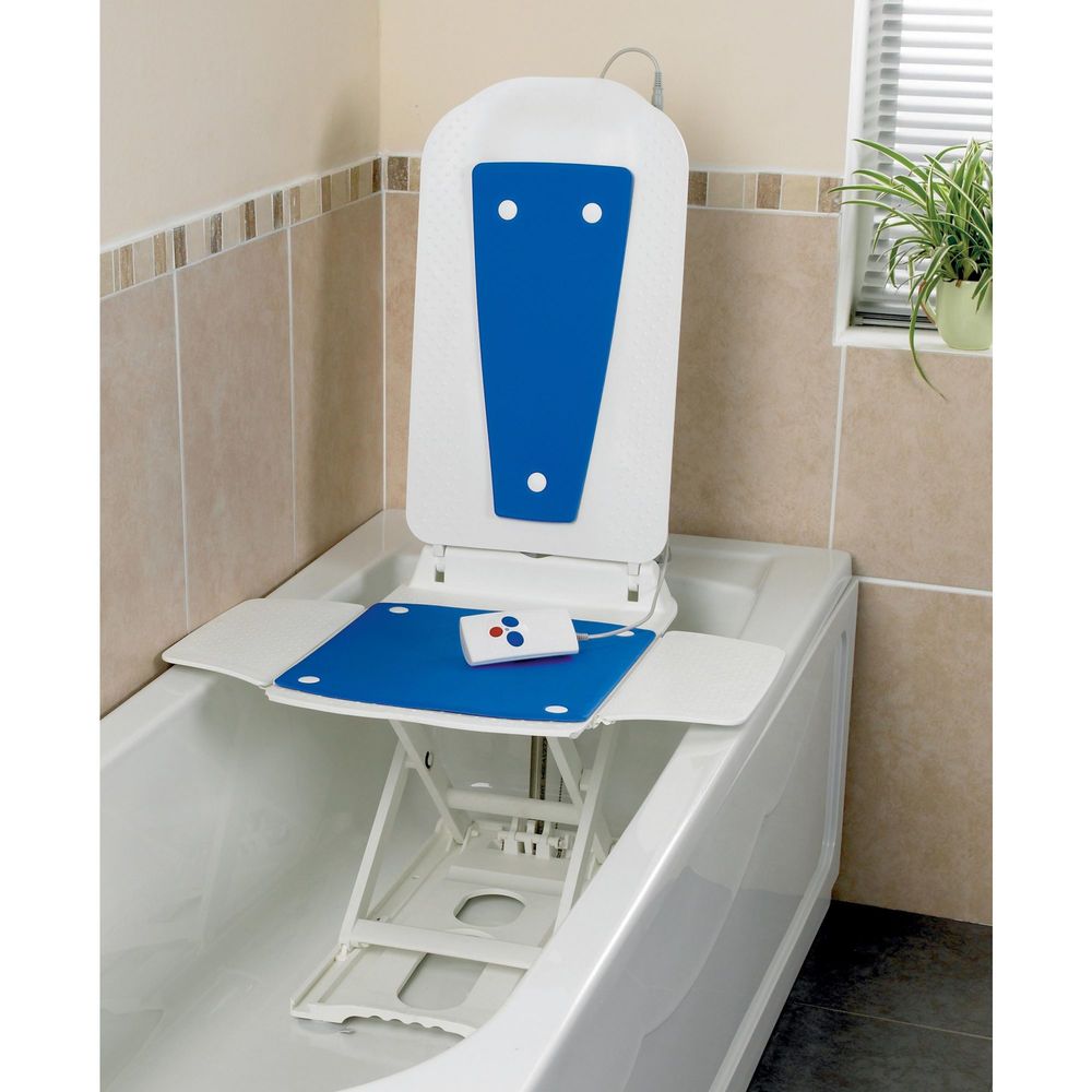 Bathmaster Deltis Bath Lift With Blue Covers UK 091324144