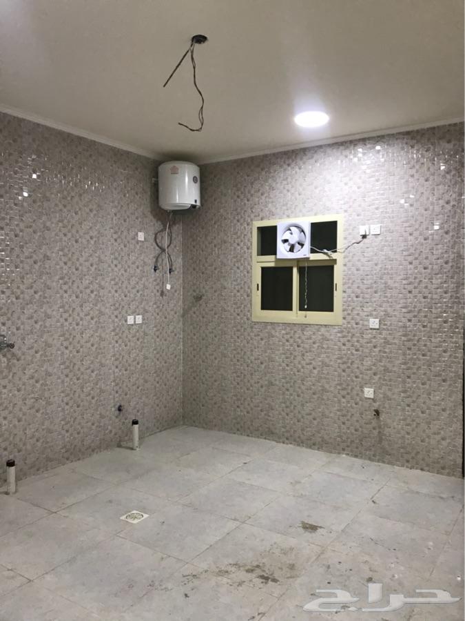 أدوار للبيع 8 غرف أبها