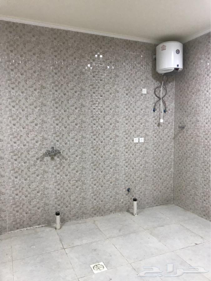 أدوار للبيع 8 غرف أبها