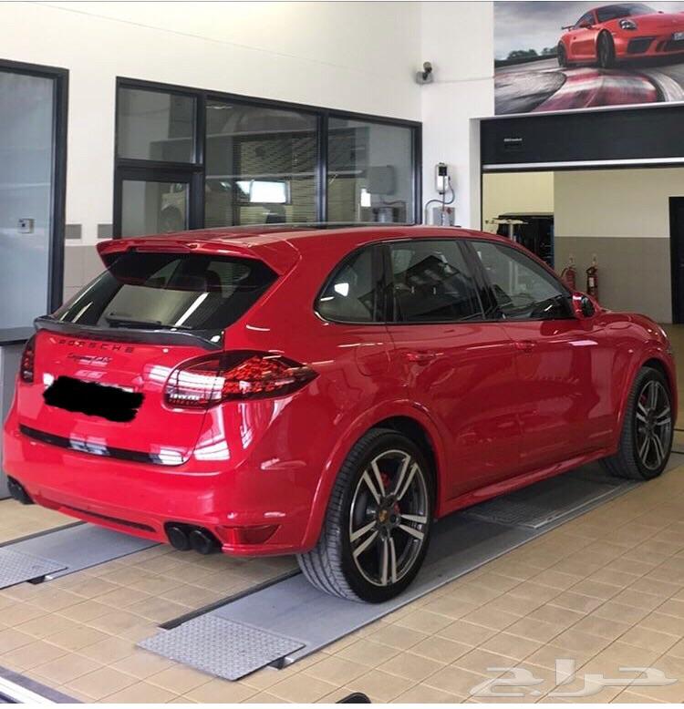 Porsche Cayenne GTS Red Color Model 2014