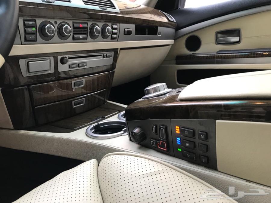 للبيع bmw740 اخر مواصفات نظيف شرط2006