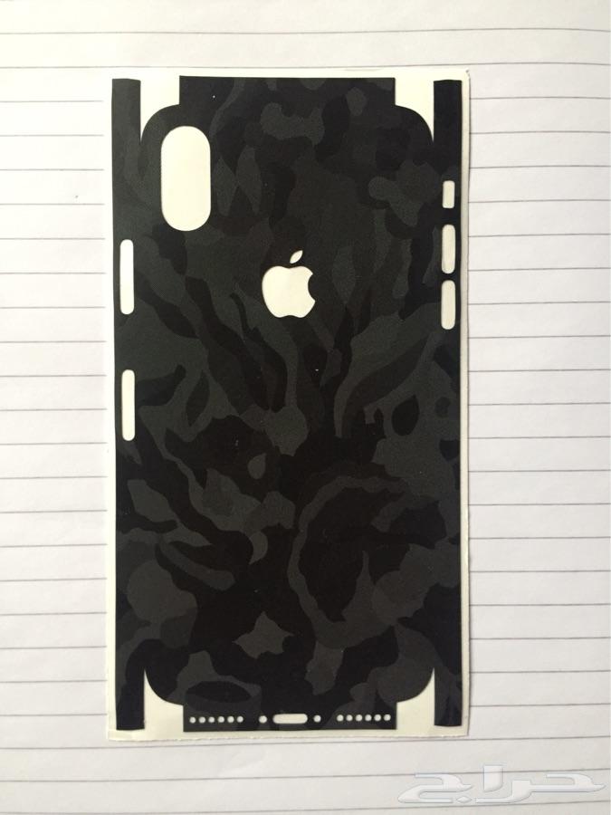 سكنز للايفون من dbrand