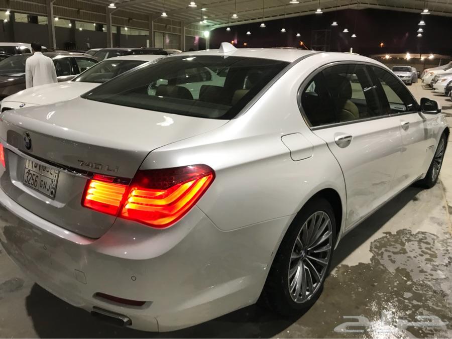bmw740liموديل 2009 نظيفه