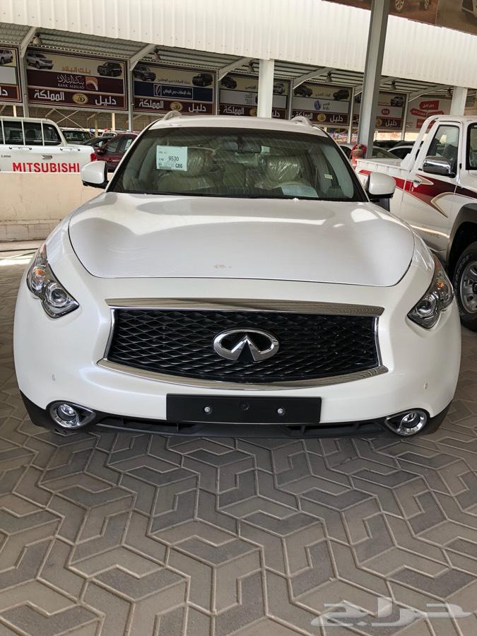 انفينتي QX70 فل كامل موديل 2017