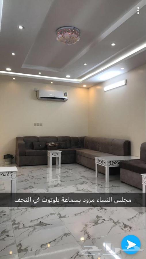 استراحة الجوري بالعقيق يتوفر مسبح وملعب