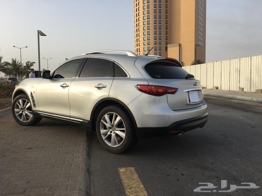 انفنتي Qx70 موديل 2015 ممشى قليل