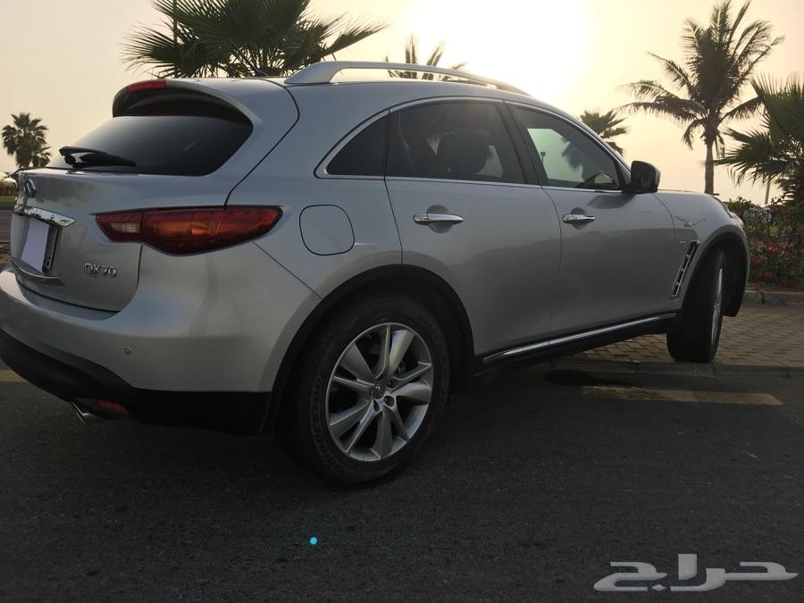انفنتي Qx70 موديل 2015 ممشى قليل