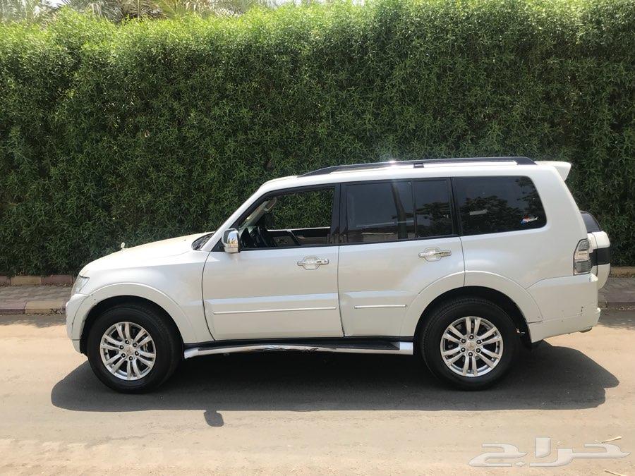 UESD Jeep Pajero 2015 for sale in Makkah