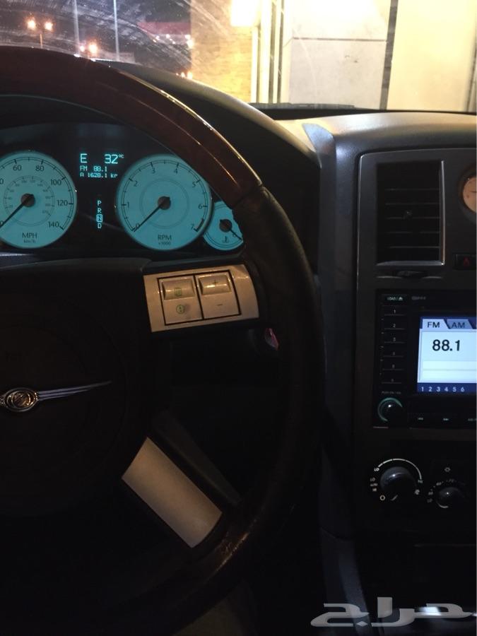 كرايزلر c300