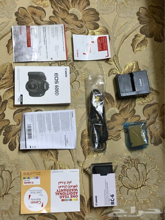 للبيع كاميرا كانون 600D .
