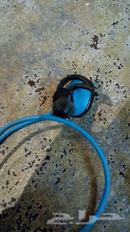 سماعة أذن BOSE نفس ماركة سماعة السيارة الفخمة