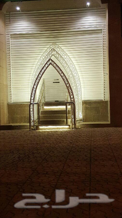 عظم بالمواد مهندس سعودي