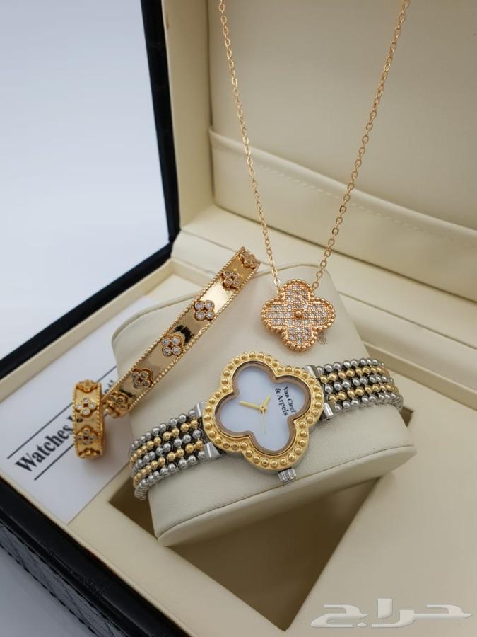 اطقم ساعات نسائيه ماركات عديده