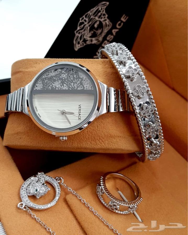 اطقم ساعات نسائيه ماركات عديده