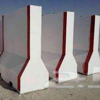 حواجز خرسانه وحدائق للبيع