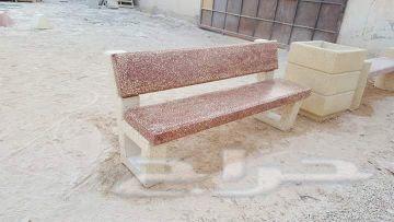 حواجز خرسانه وحدائق للبيع