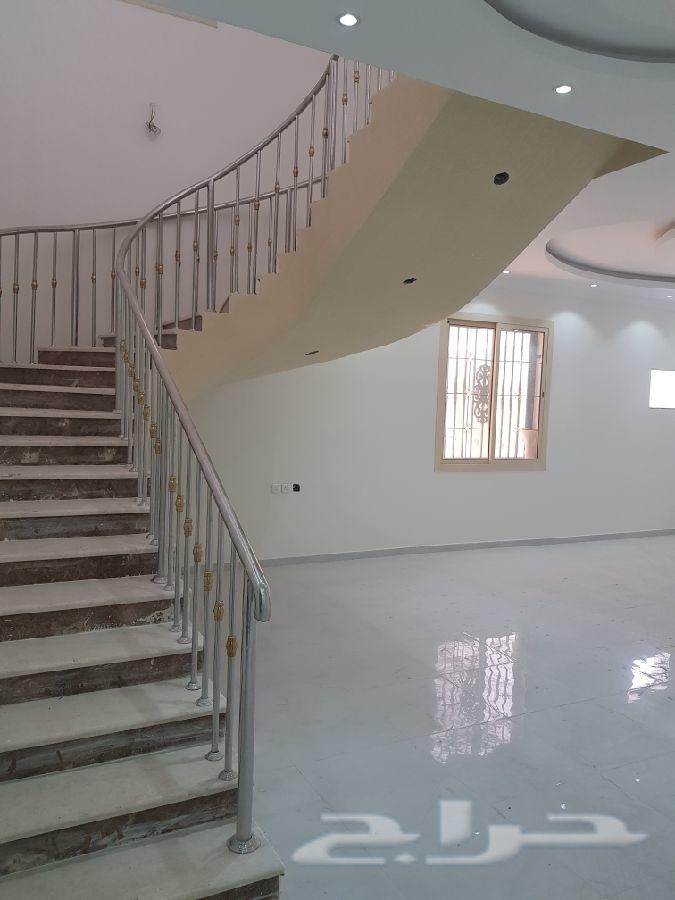 عماره فاخره فيلا روف مع شقه بمخطط المحيسن